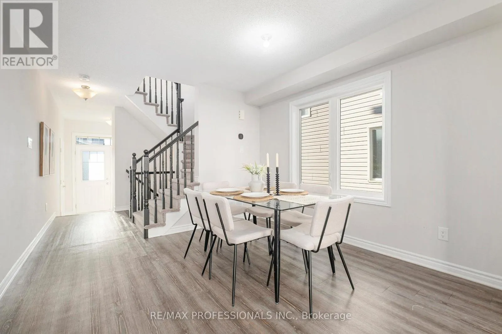 2241 WATERCOLOURS WAY