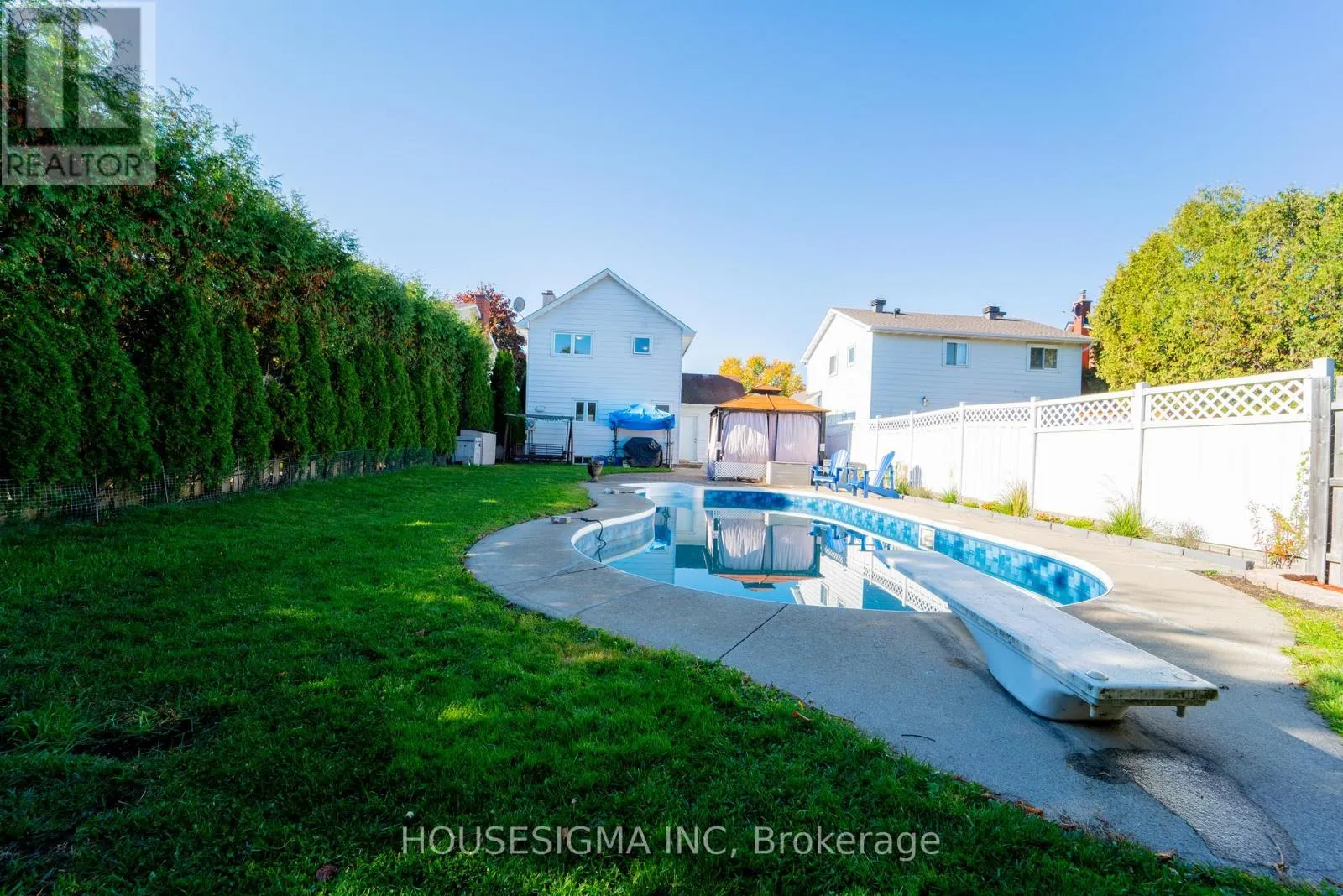 1767 BONAVENTURE TERRACE