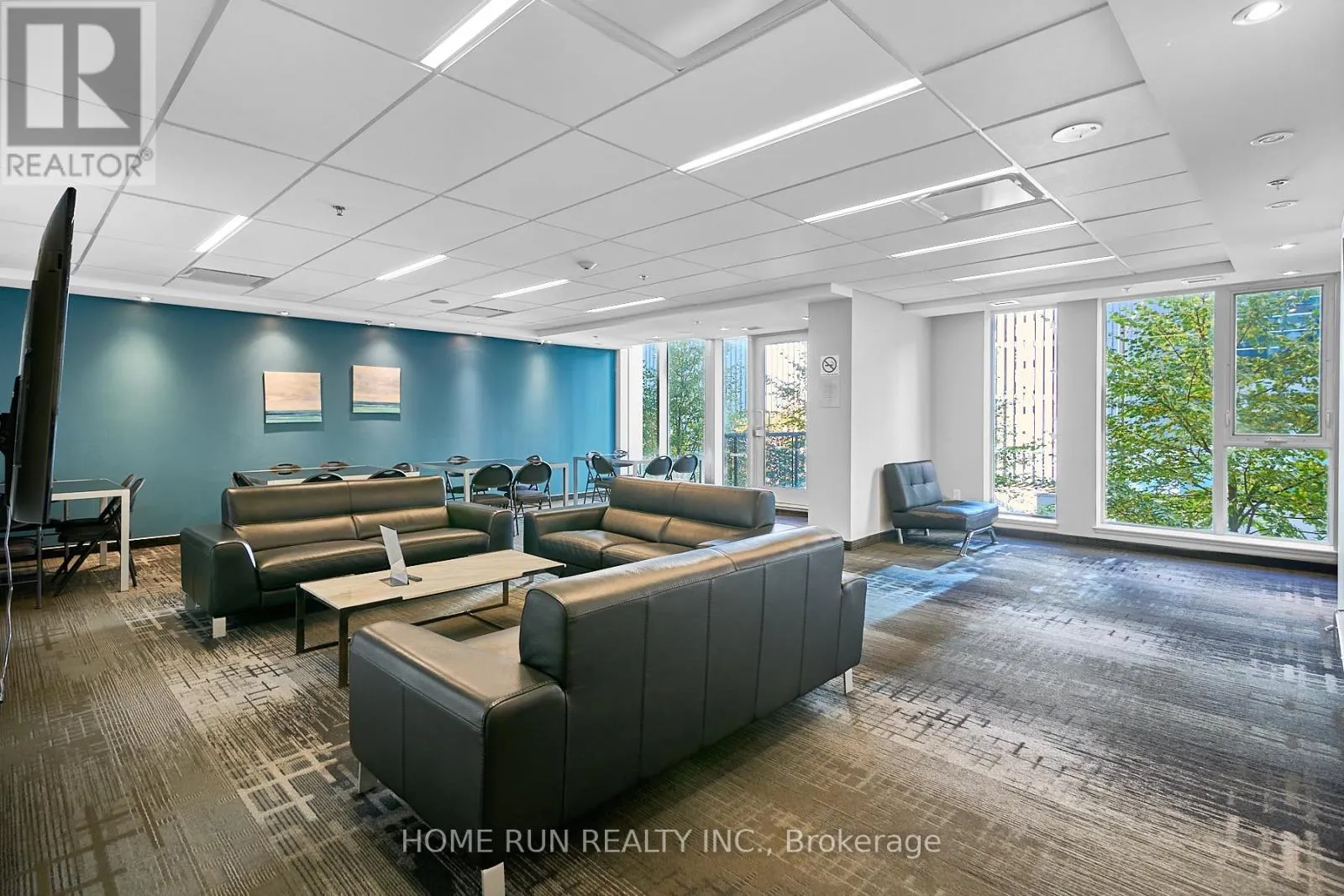 2703 - 40 NEPEAN STREET