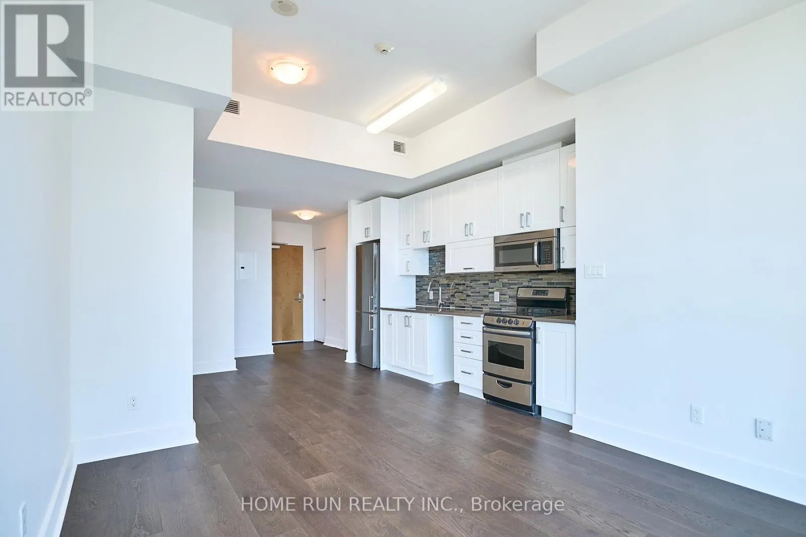 2703 - 40 NEPEAN STREET