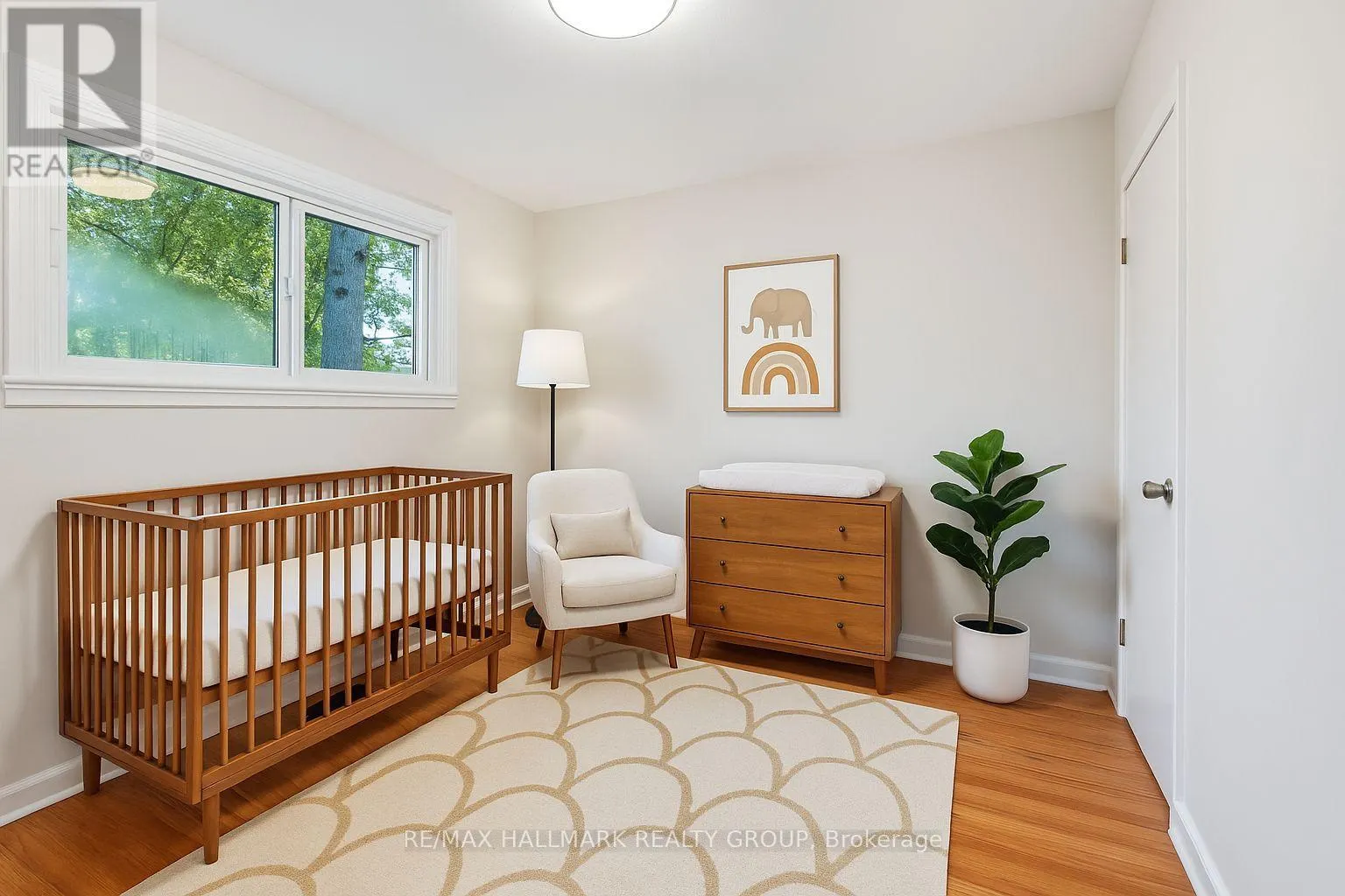 1760 LAXTON CRESCENT