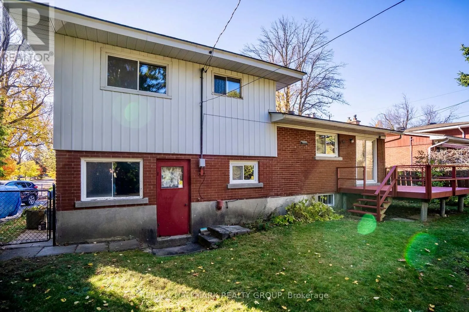 1760 LAXTON CRESCENT