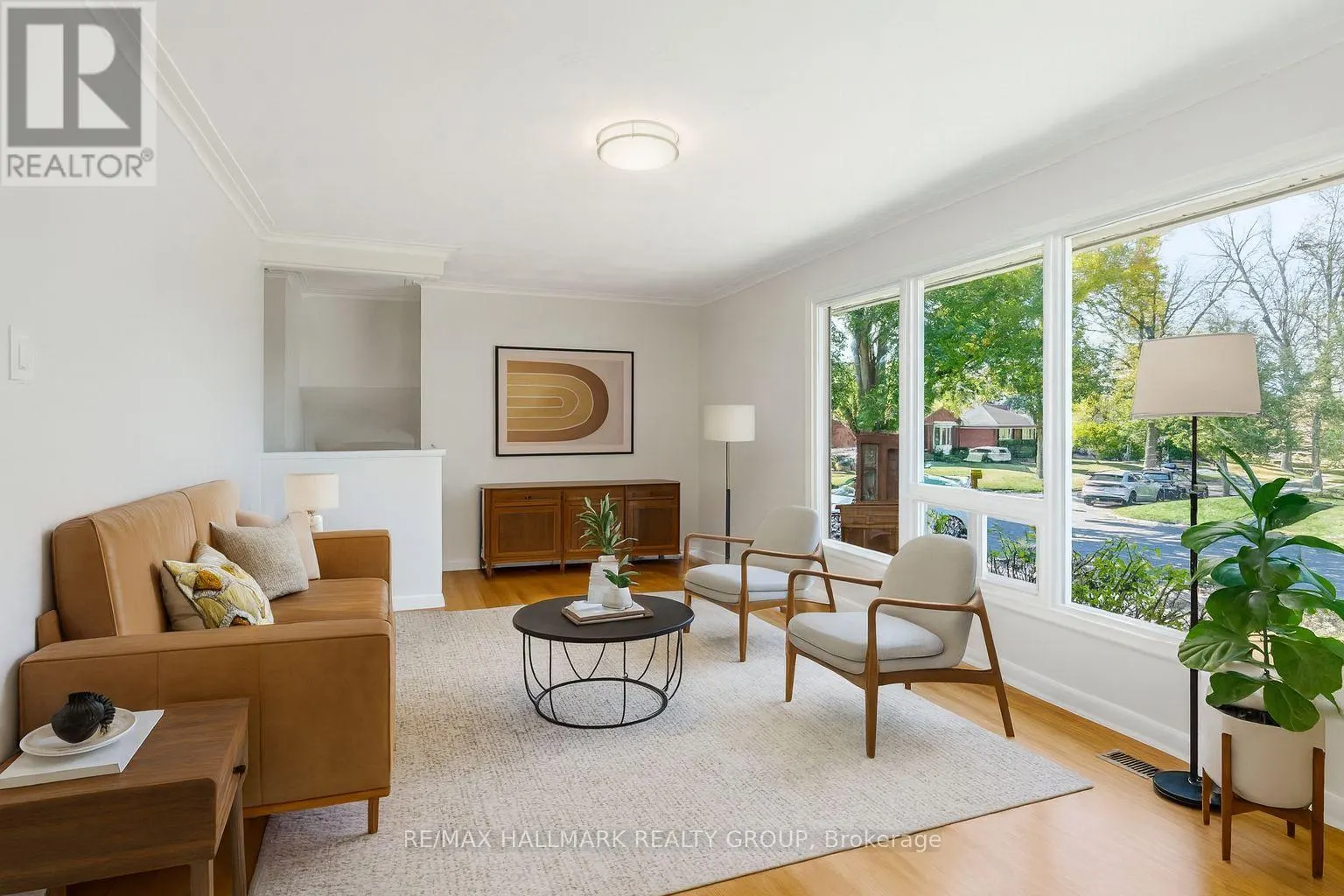 1760 LAXTON CRESCENT