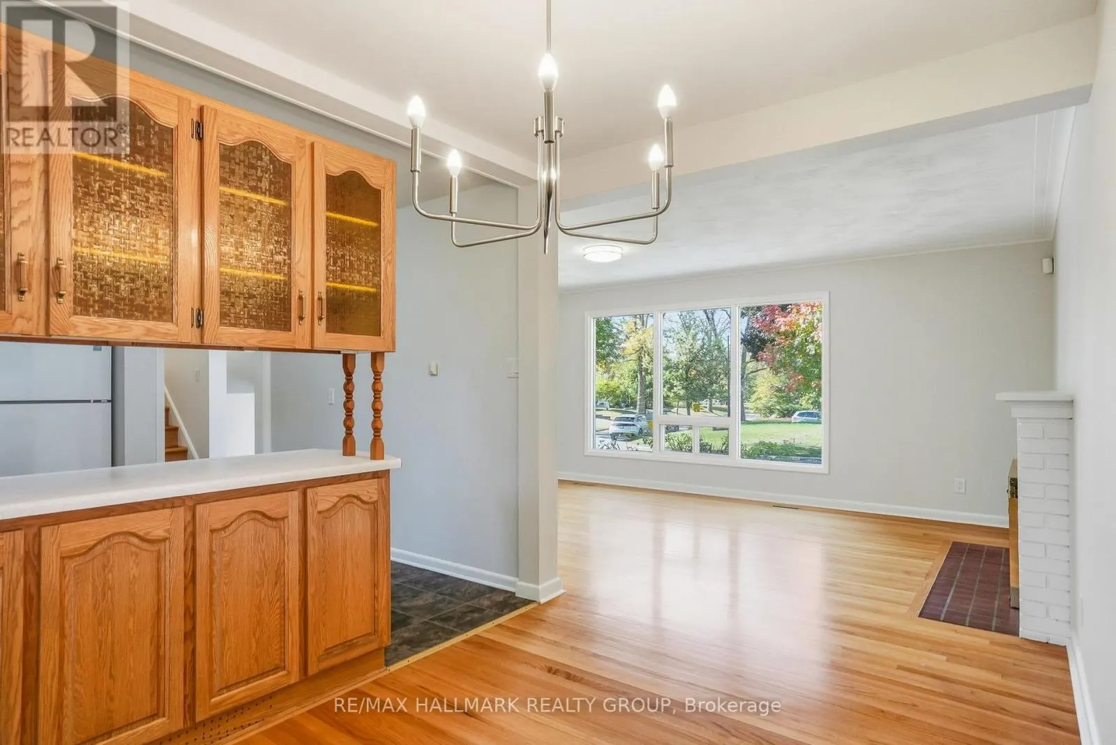 1760 LAXTON CRESCENT