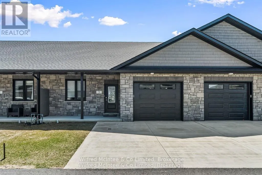 5 - 5 PALMER MARIE LANE, #5