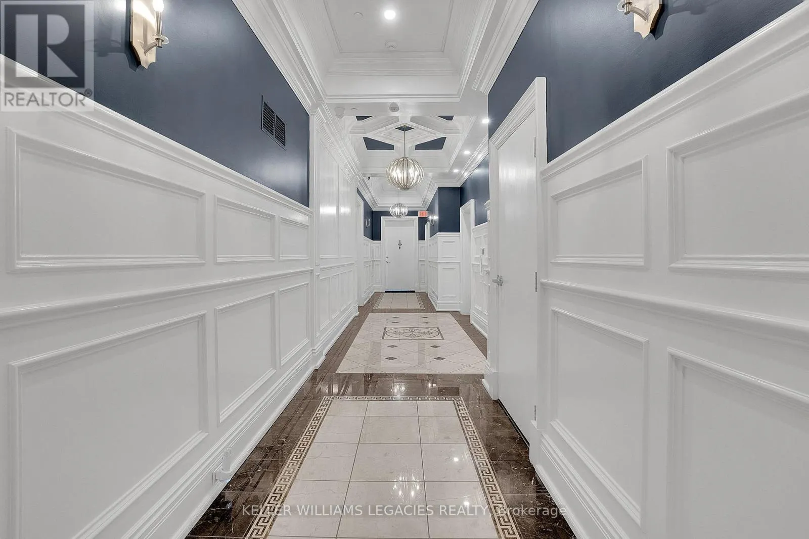 1202 - 223 ERB STREET W