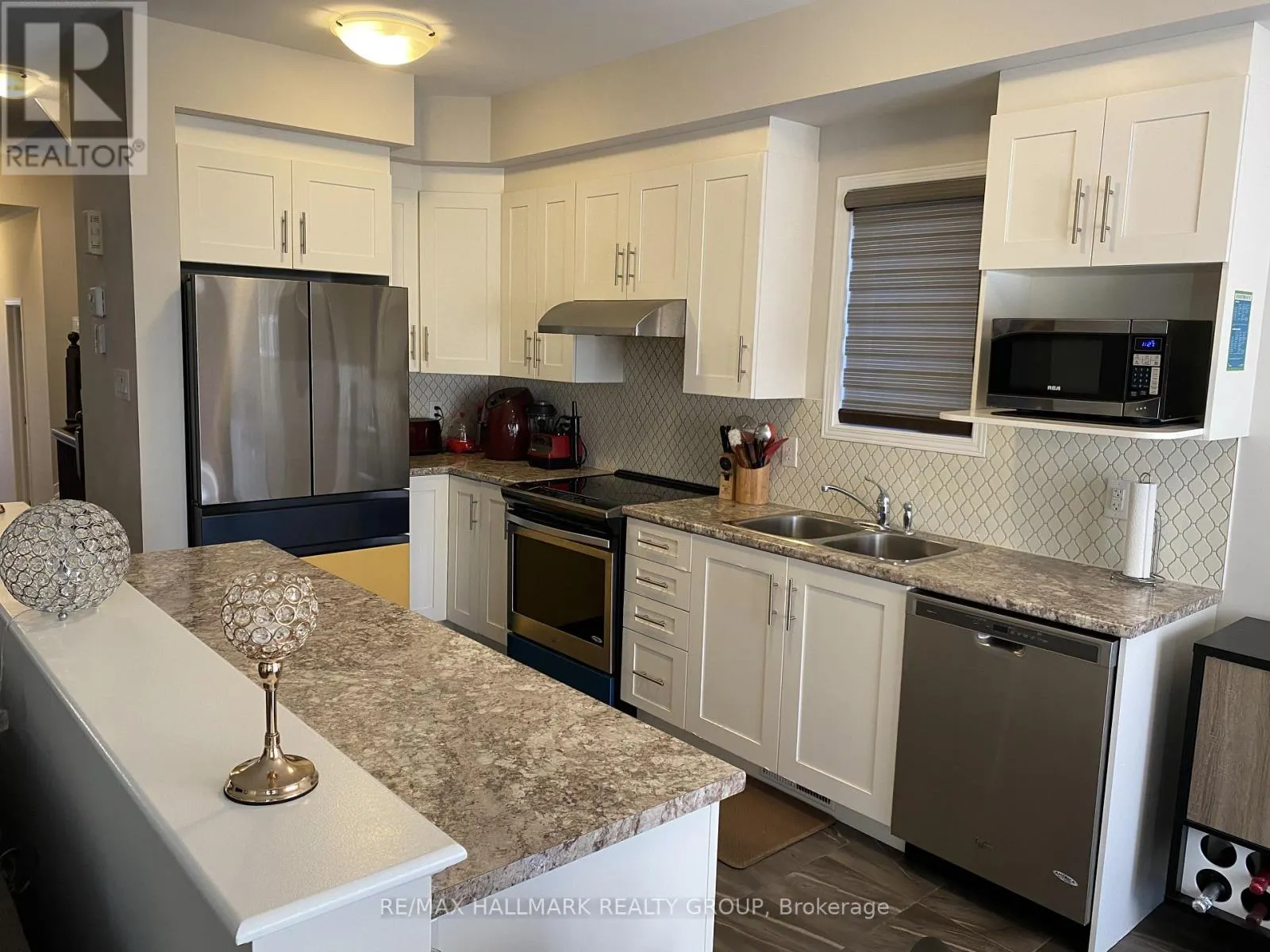 618 VIA CAMPANALE AVENUE