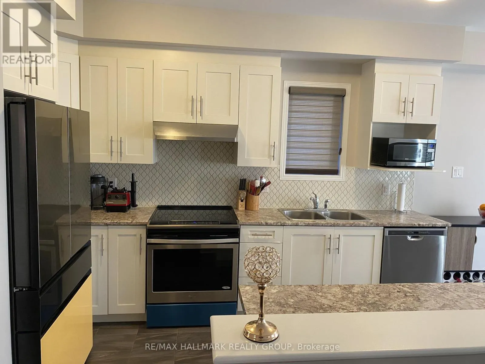 618 VIA CAMPANALE AVENUE