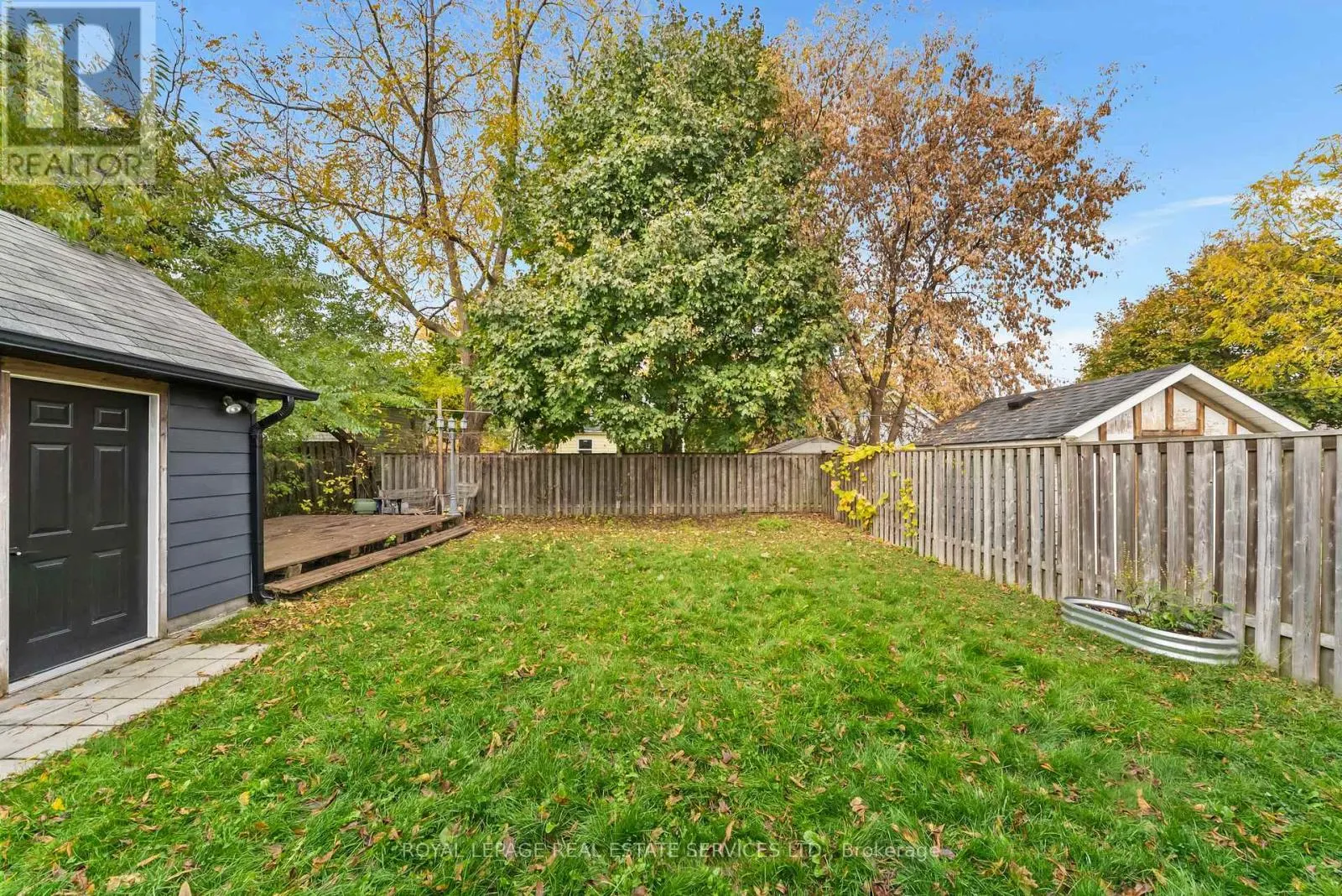 260 WEST 16TH STREET