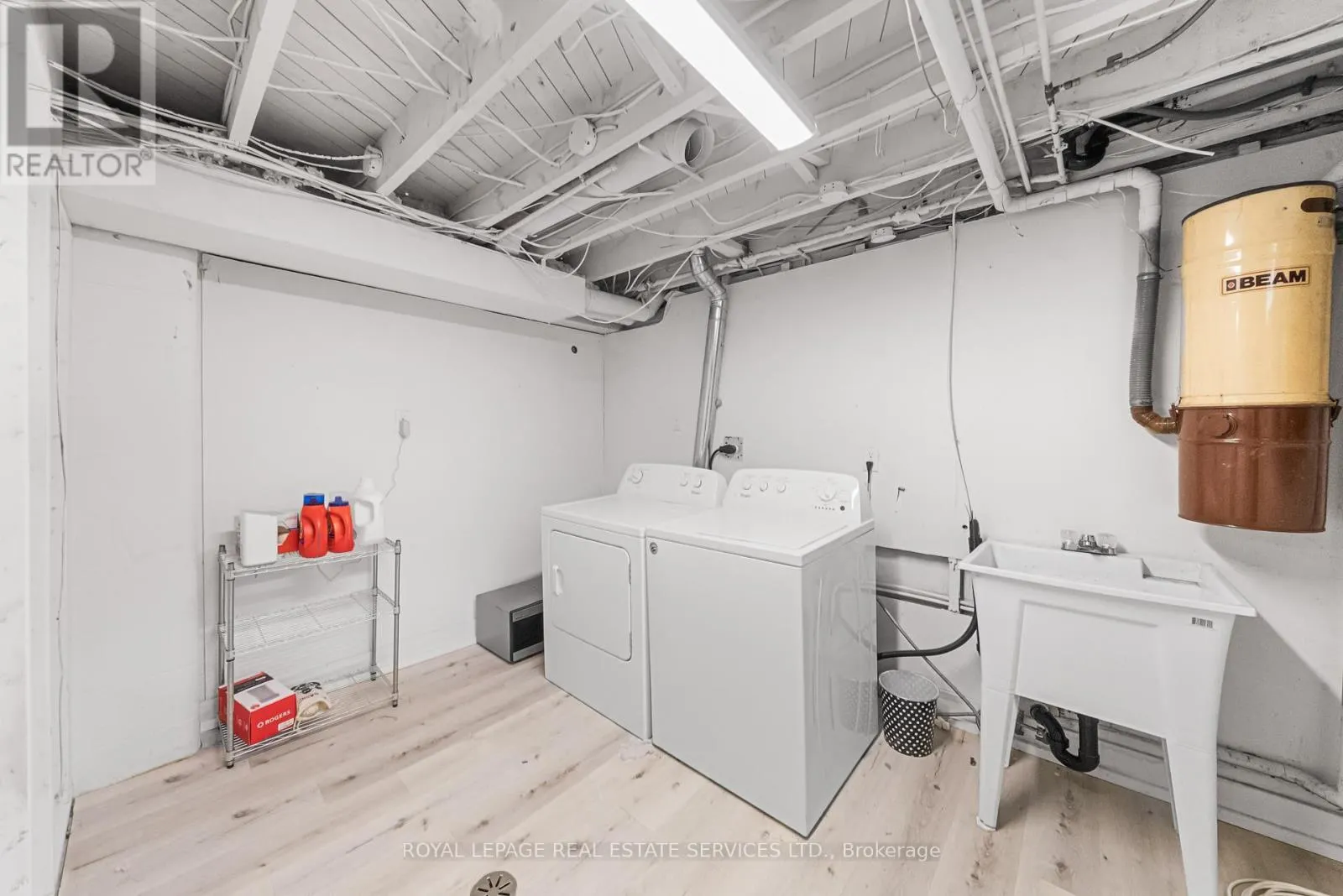 260 WEST 16TH STREET