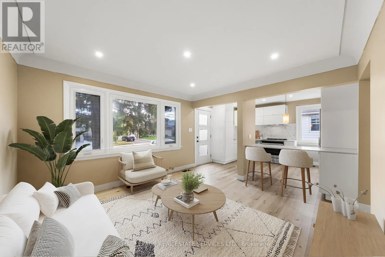 260 WEST 16TH STREET