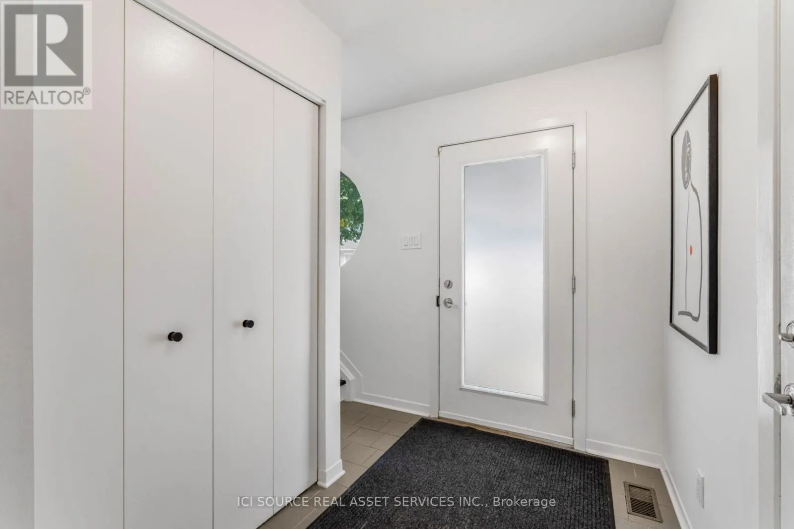 1137 GLADSTONE AVENUE