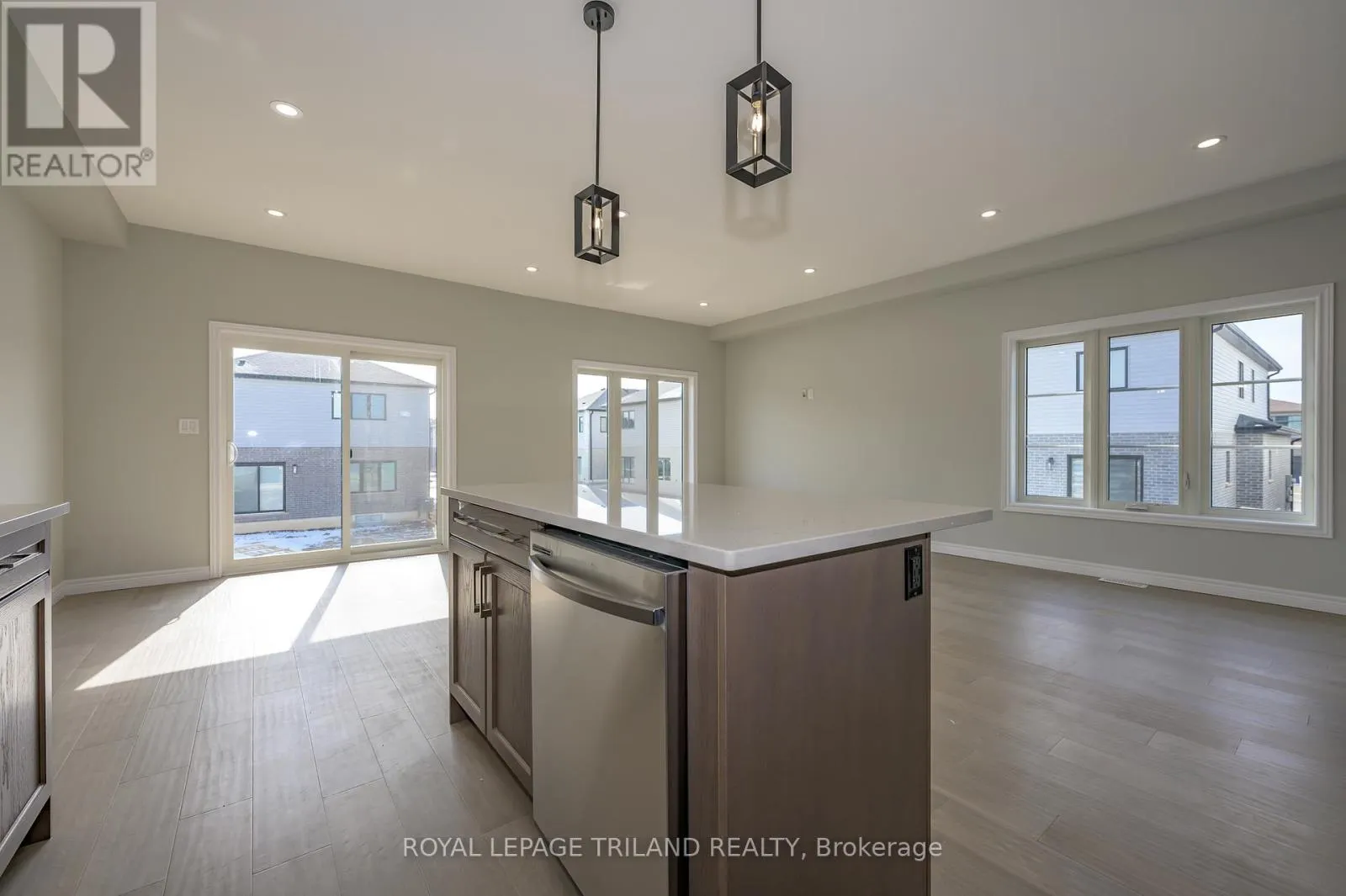 3650 SOUTHBRIDGE AVENUE