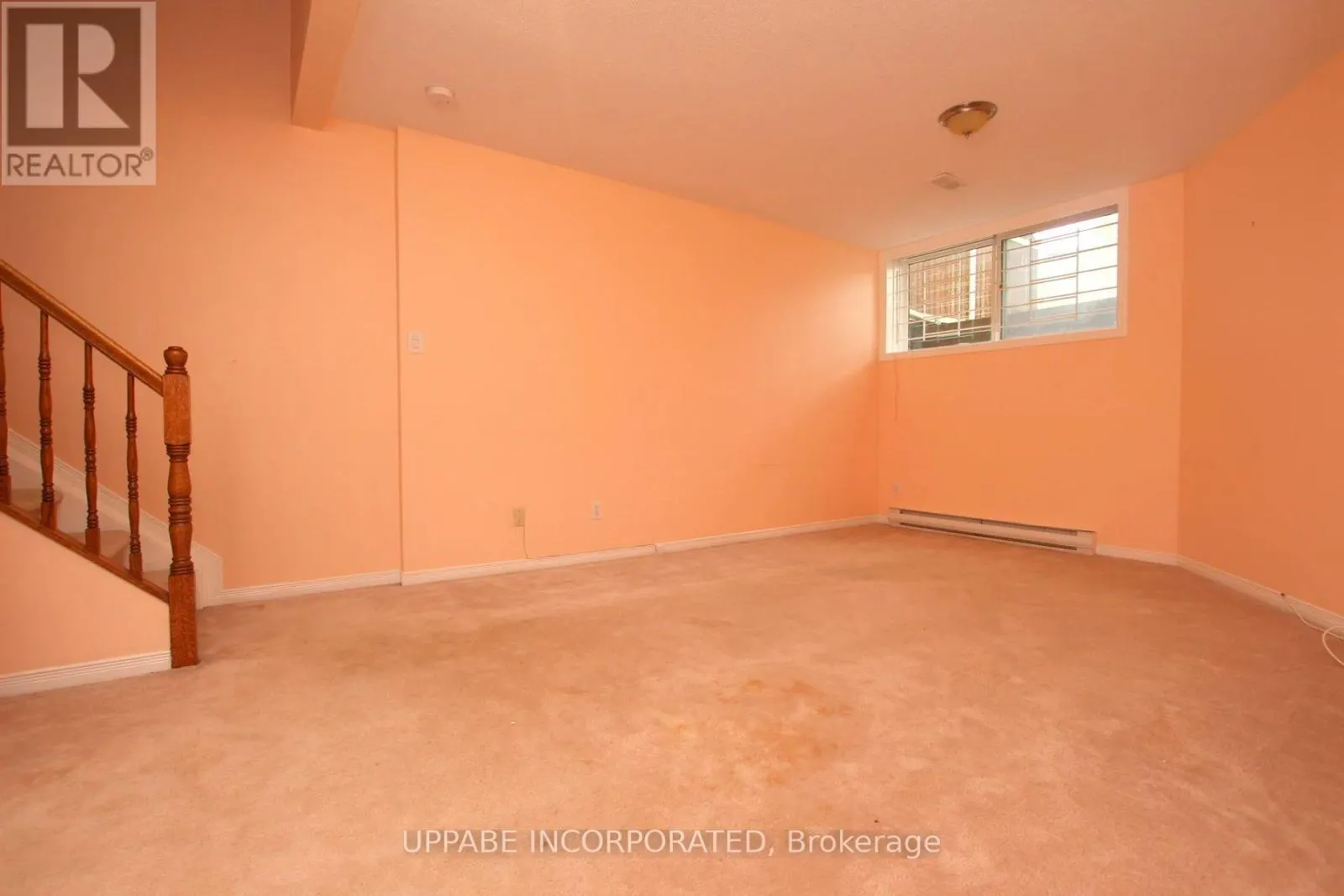 6075 PINEGLADE CRESCENT