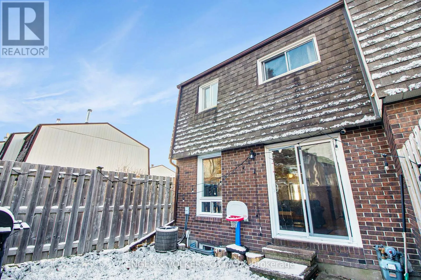 17 - 3301 MCCARTHY STREET