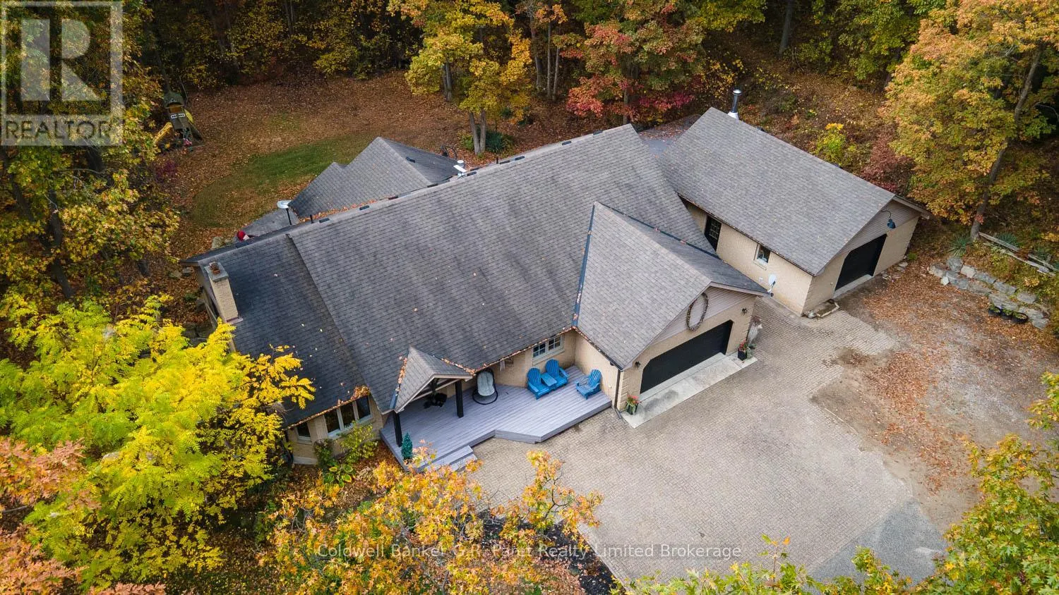 9862 LAKESHORE DRIVE