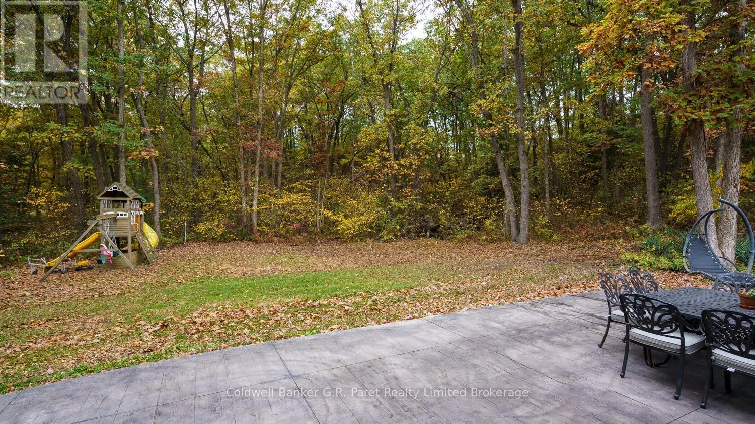 9862 LAKESHORE DRIVE