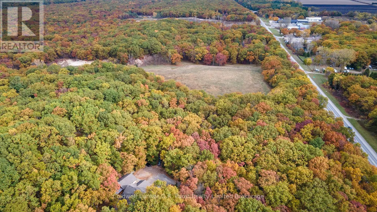 9862 LAKESHORE DRIVE