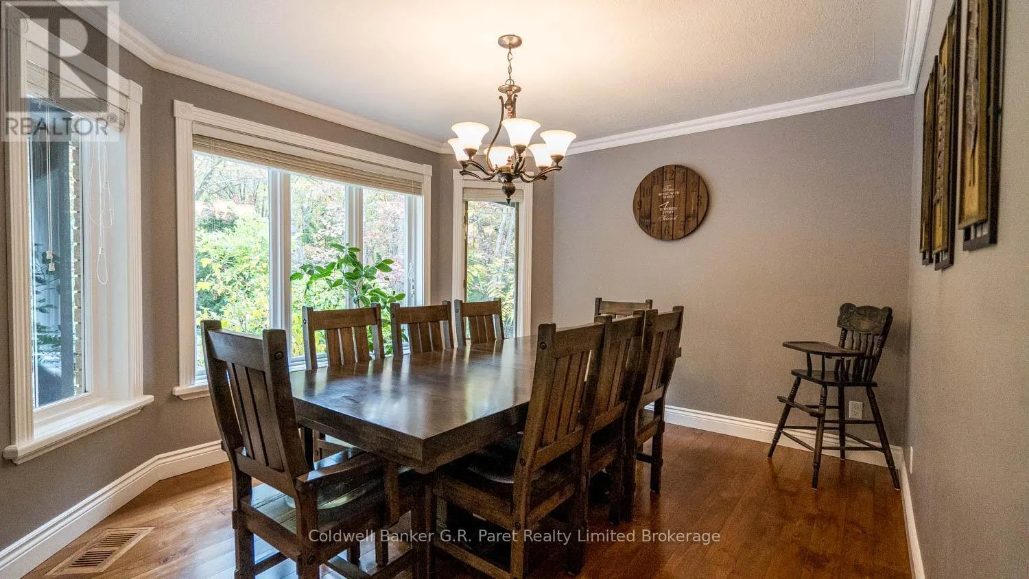 9862 LAKESHORE DRIVE