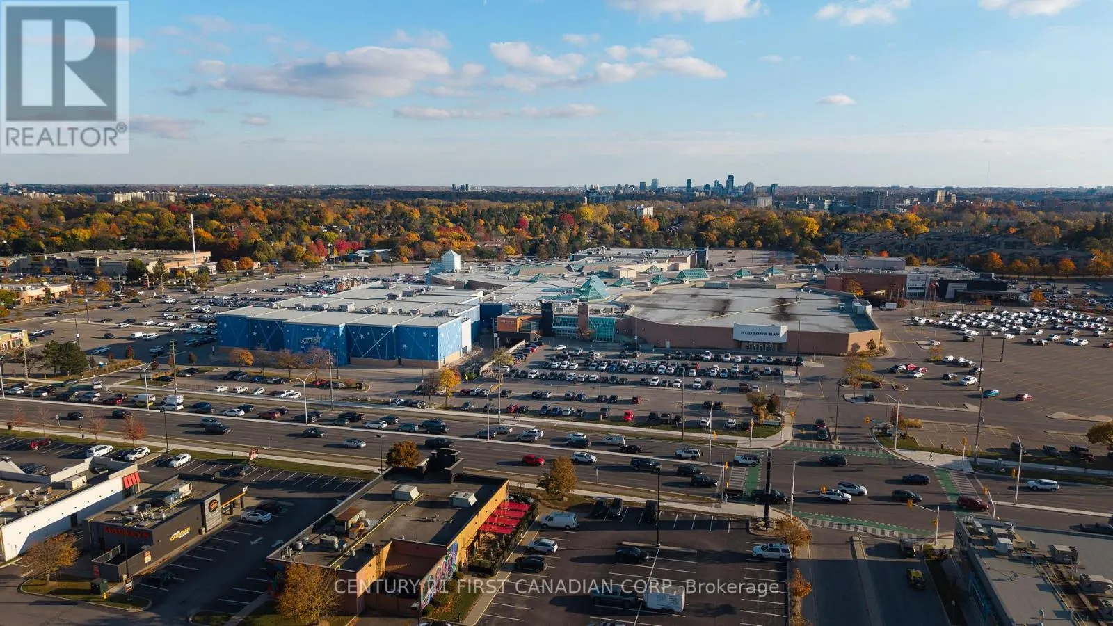 1 - 205 NORTH CENTRE ROAD, #1