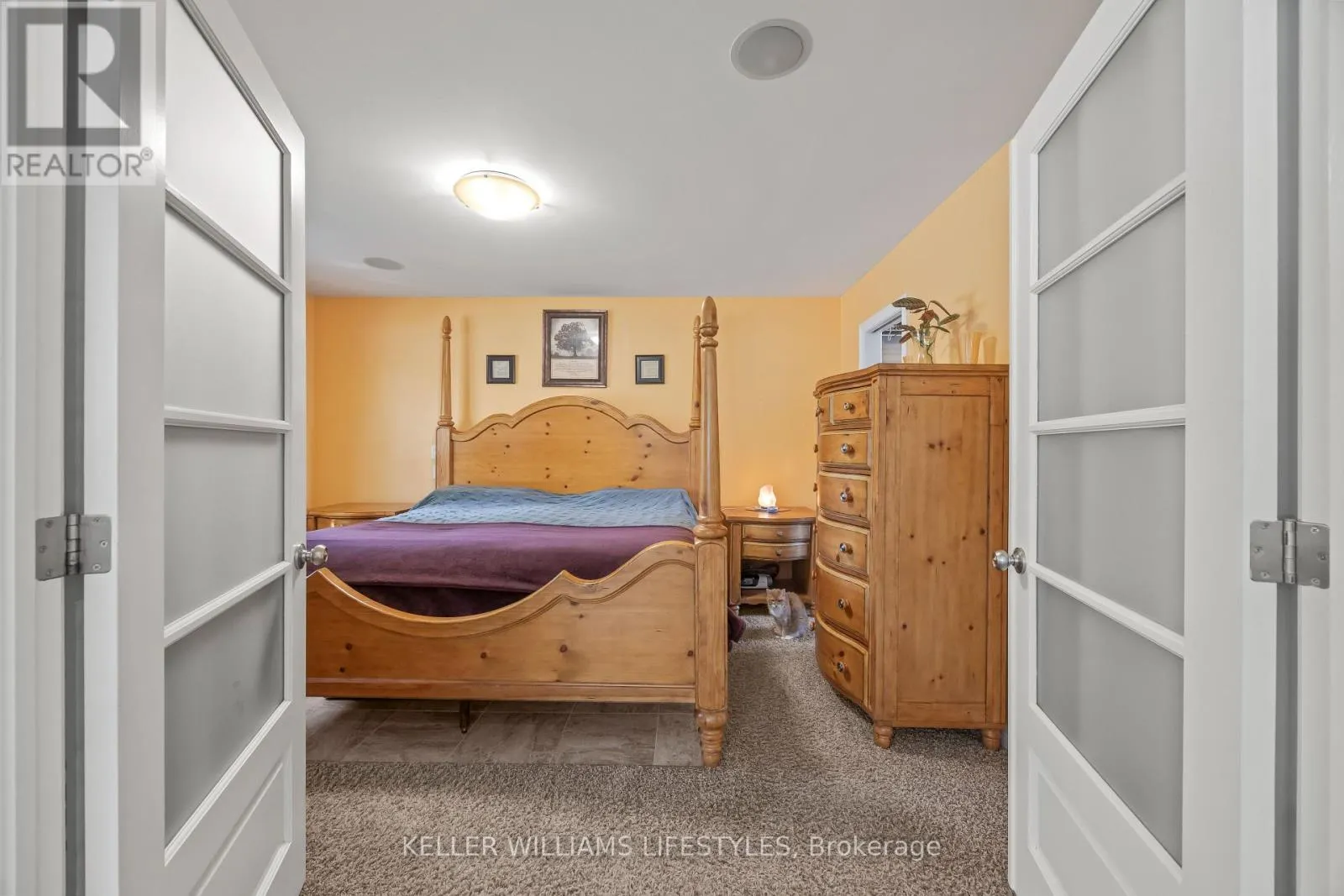 11 HAWTHORN CRESCENT