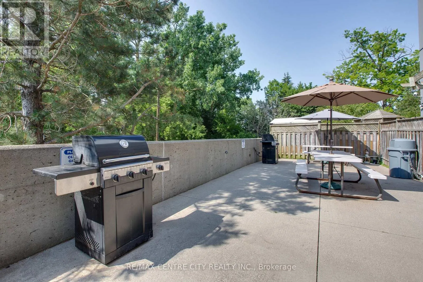 812 - 45 POND MILLS ROAD, #812