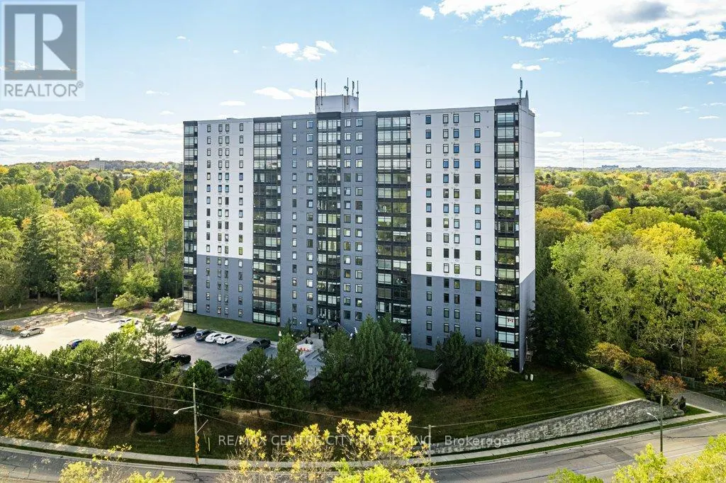 812 - 45 POND MILLS ROAD, #812