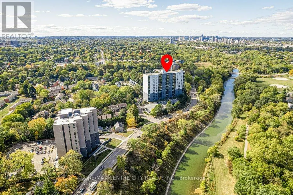 812 - 45 POND MILLS ROAD, #812