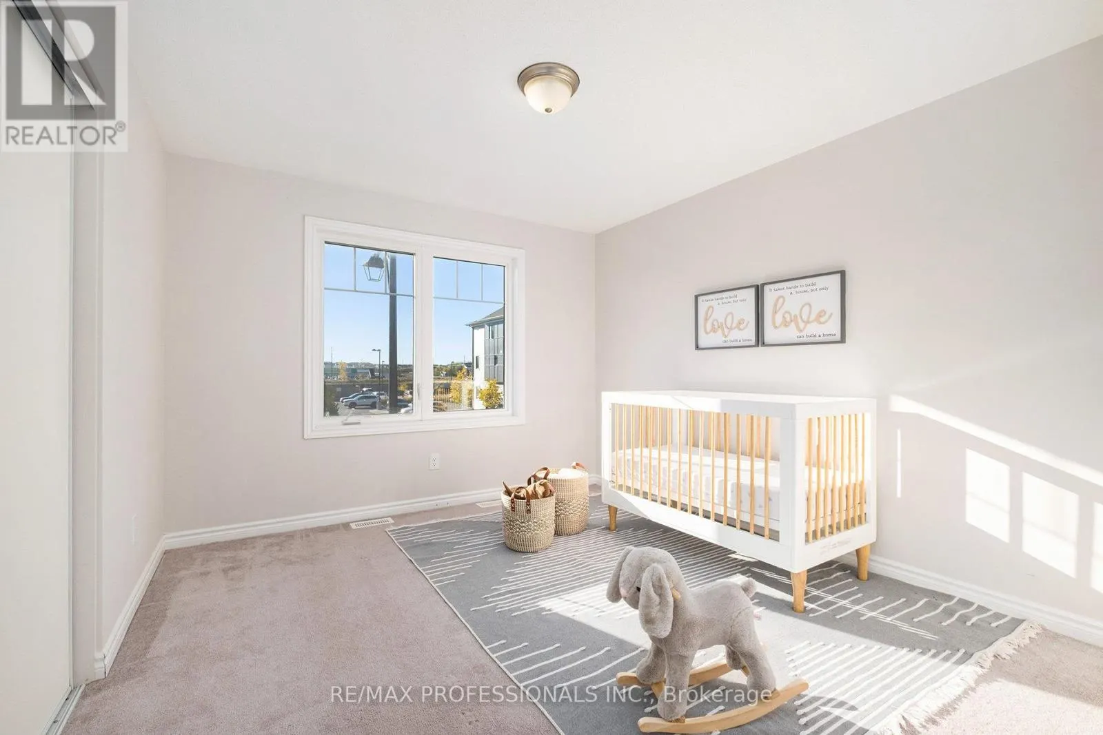 2241 WATERCOLOURS WAY