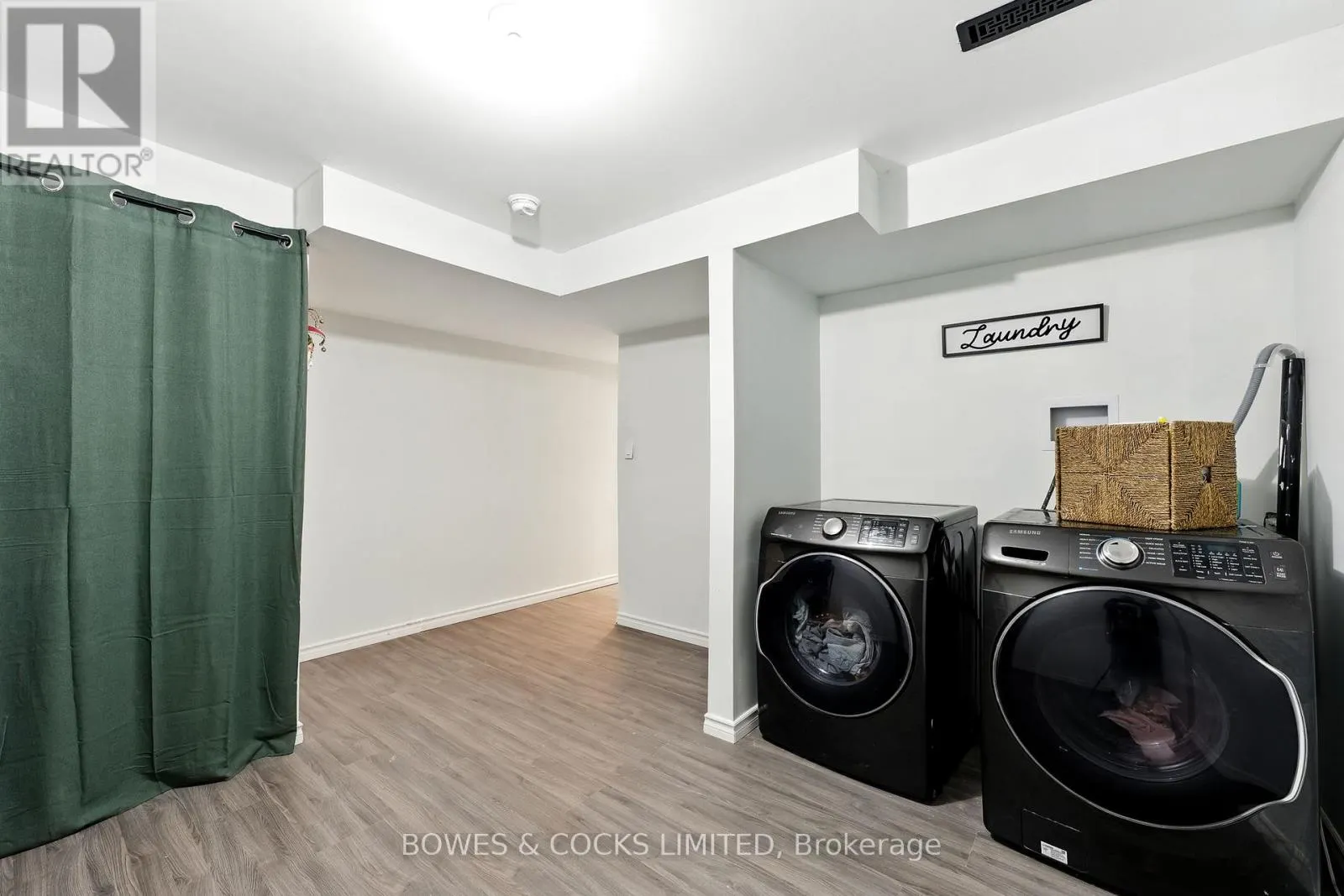 210 FARRIER CRESCENT