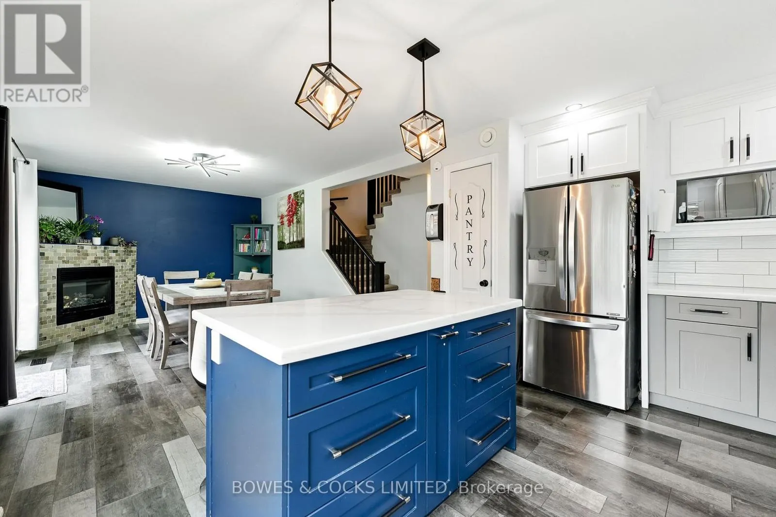 210 FARRIER CRESCENT