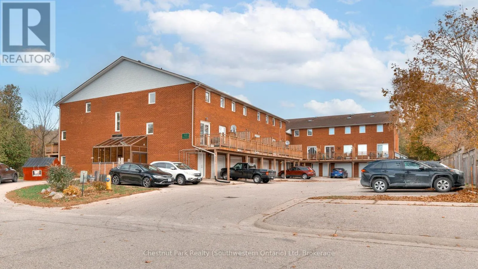 8 - 100 INKERMAN STREET, #8