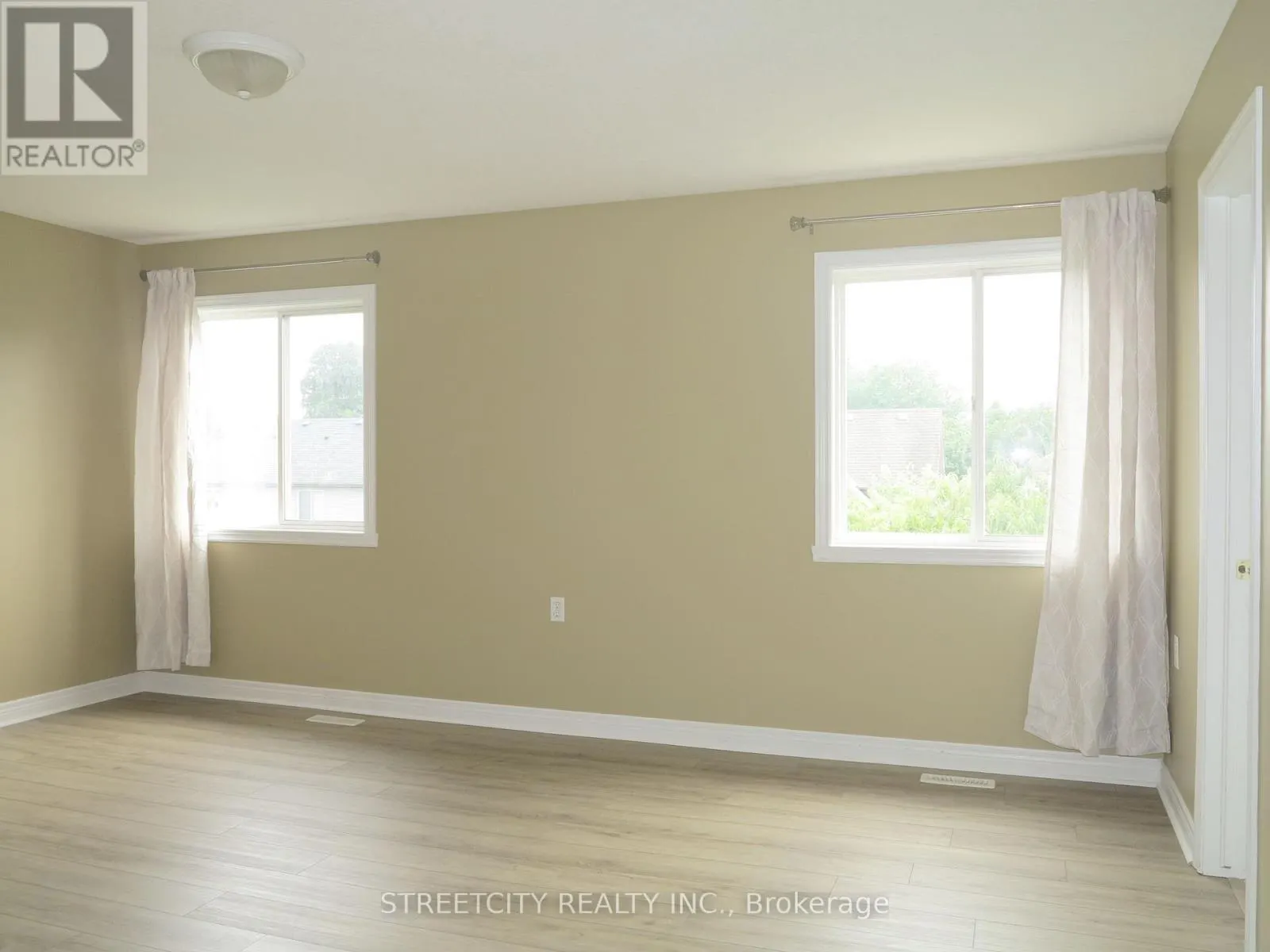 1155 SOUTH WENIGE DRIVE