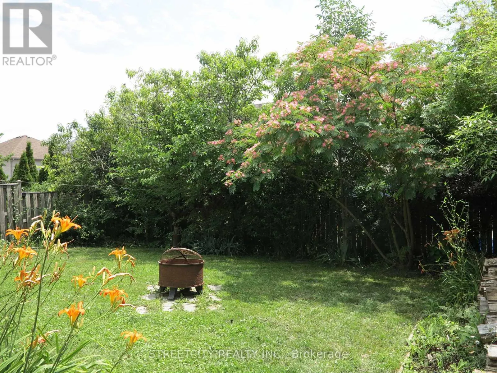 1155 SOUTH WENIGE DRIVE