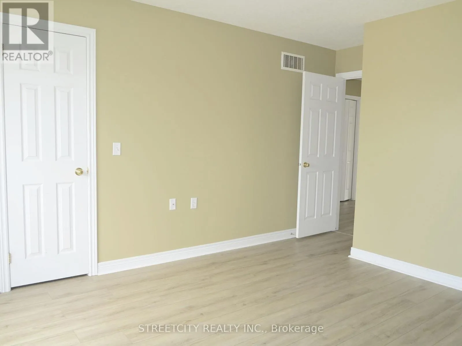 1155 SOUTH WENIGE DRIVE