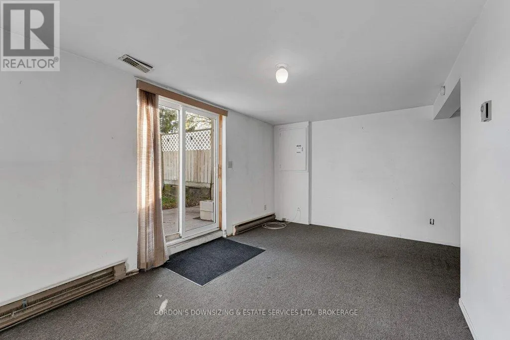 45 - 39 COVENTRY CRESCENT, #45