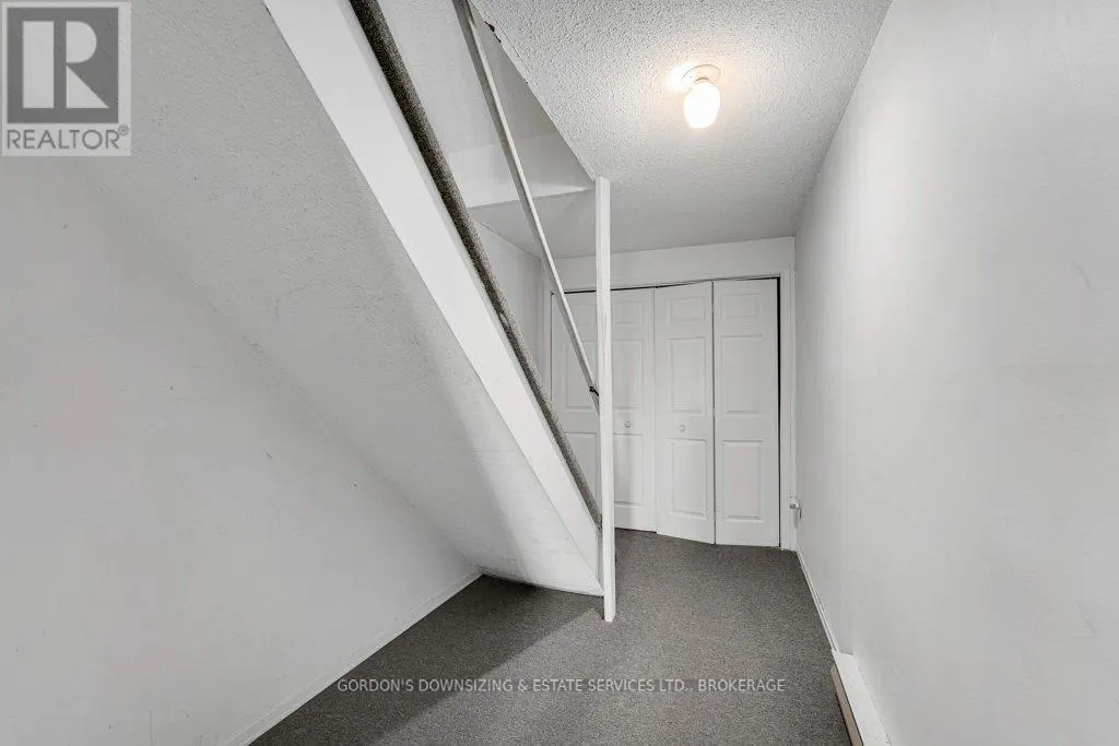 45 - 39 COVENTRY CRESCENT, #45