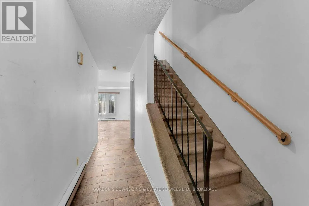 45 - 39 COVENTRY CRESCENT, #45