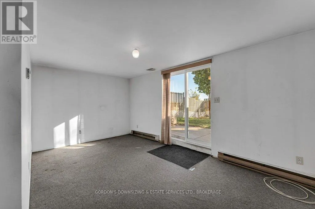 45 - 39 COVENTRY CRESCENT, #45