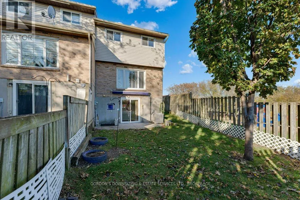 45 - 39 COVENTRY CRESCENT, #45