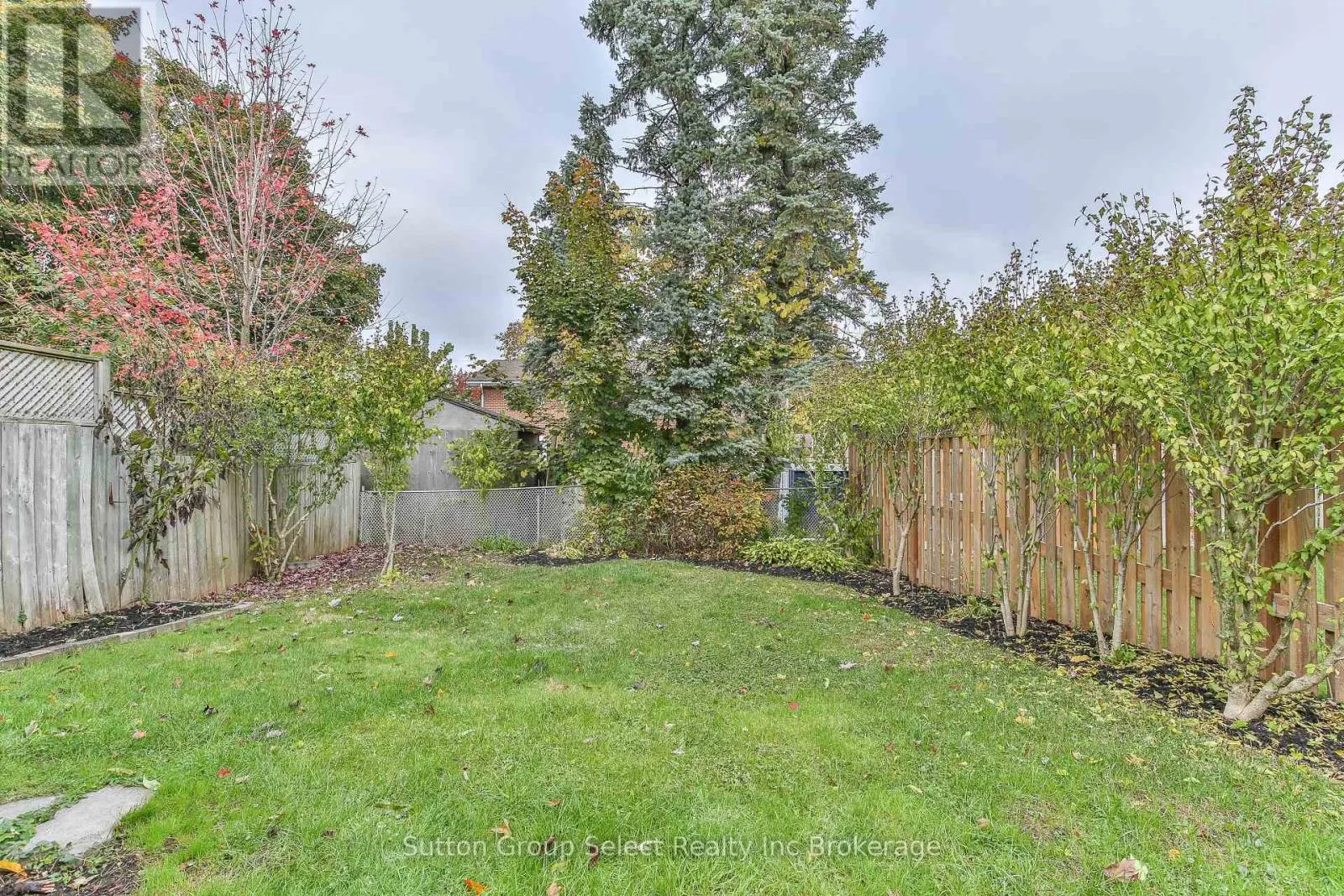 1009 A NESBITT CRESCENT