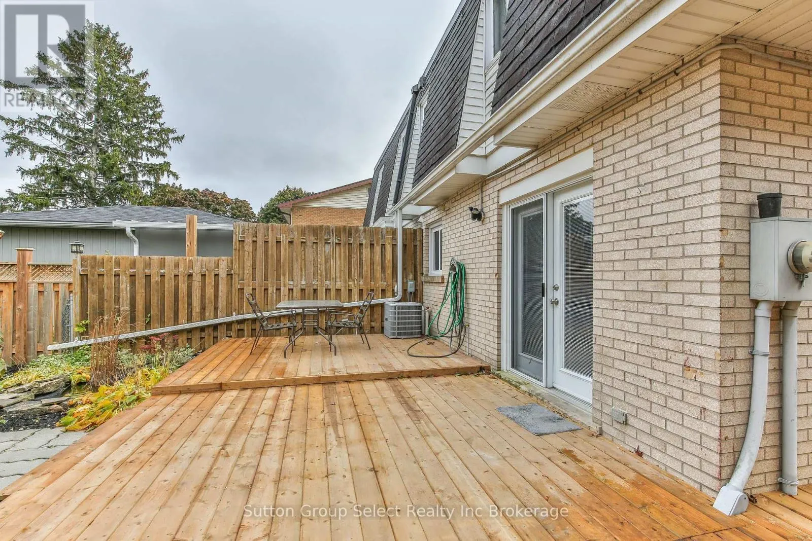 1009 A NESBITT CRESCENT