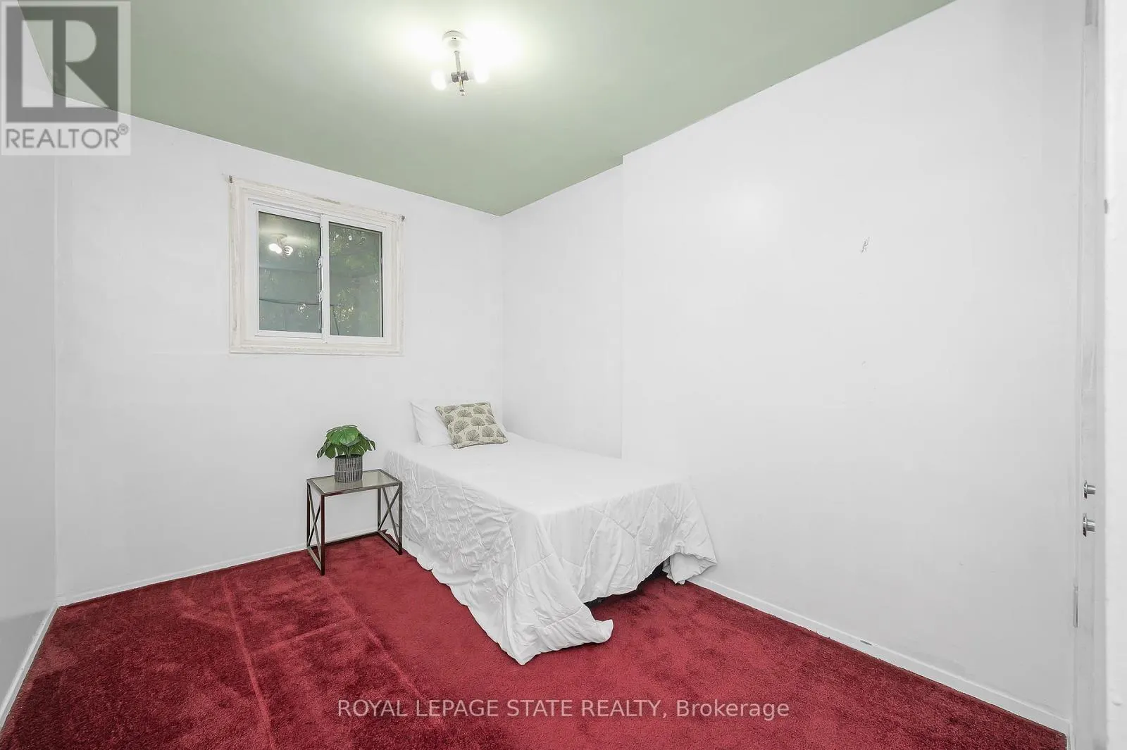 124 - 100 QUIGLEY ROAD