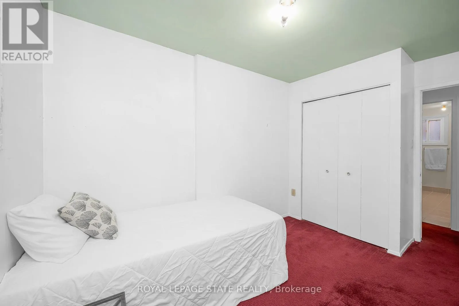 124 - 100 QUIGLEY ROAD