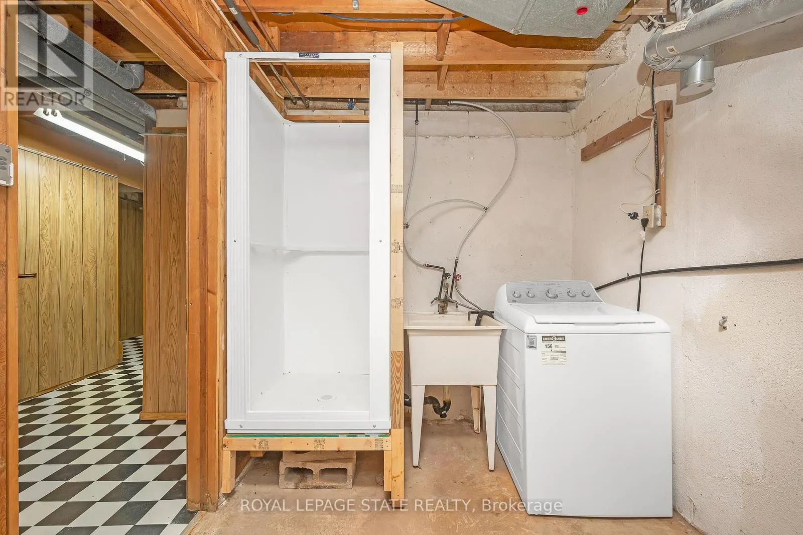 124 - 100 QUIGLEY ROAD