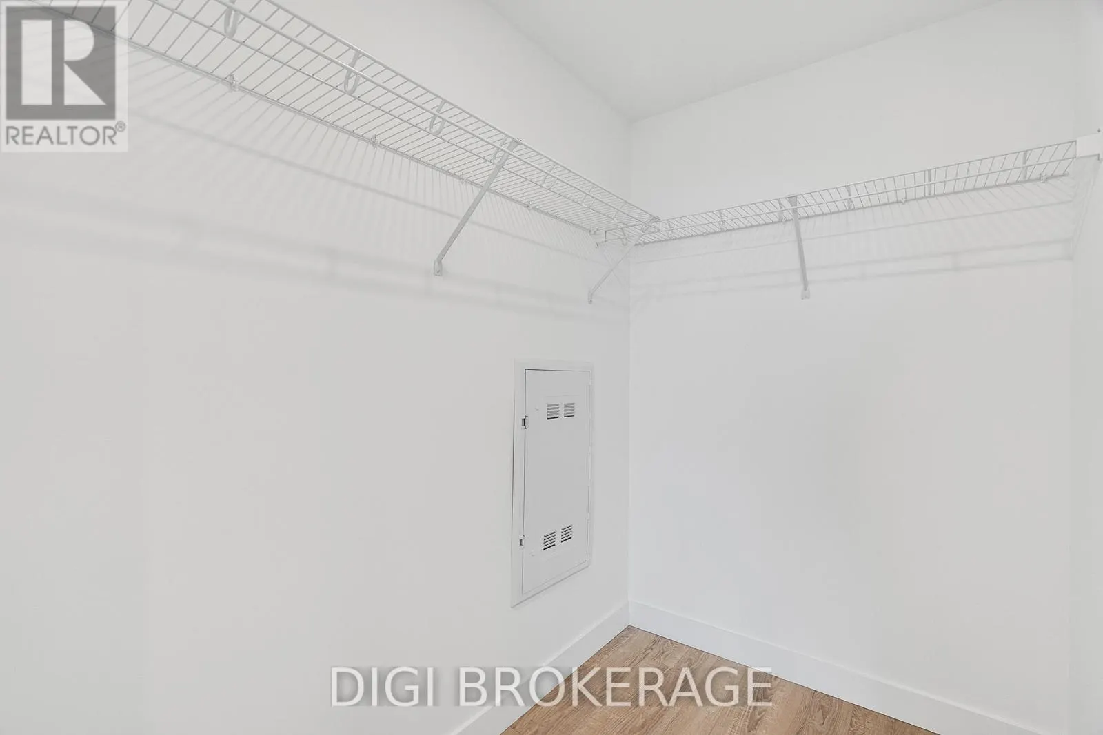 3502 - 1240 CUMMINGS AVENUE