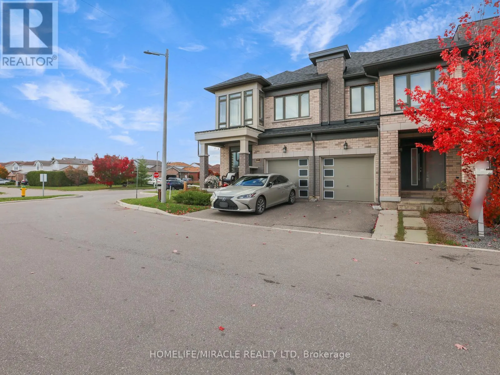 100 - 166 DEERPATH DRIVE