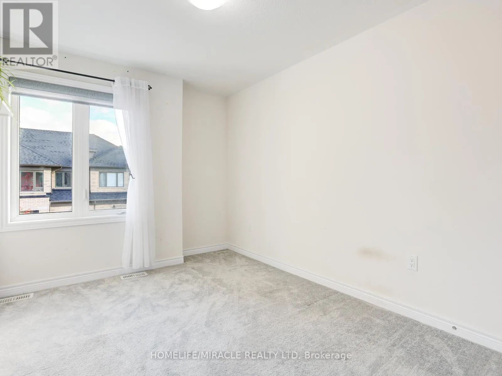 100 - 166 DEERPATH DRIVE