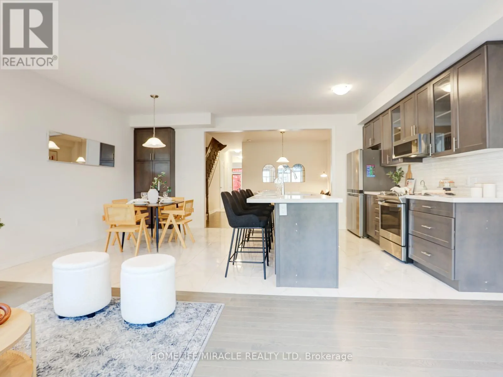 100 - 166 DEERPATH DRIVE