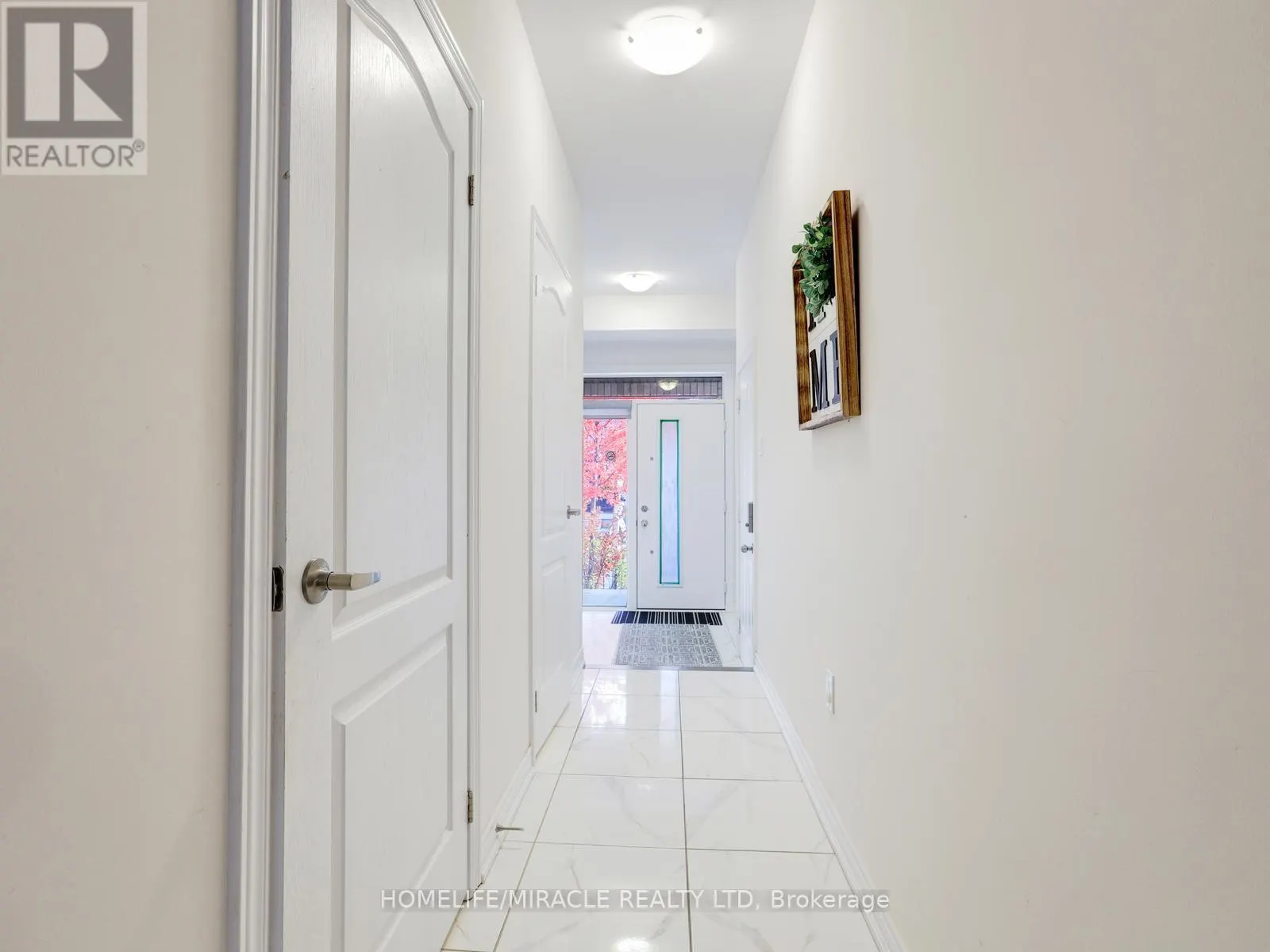 100 - 166 DEERPATH DRIVE